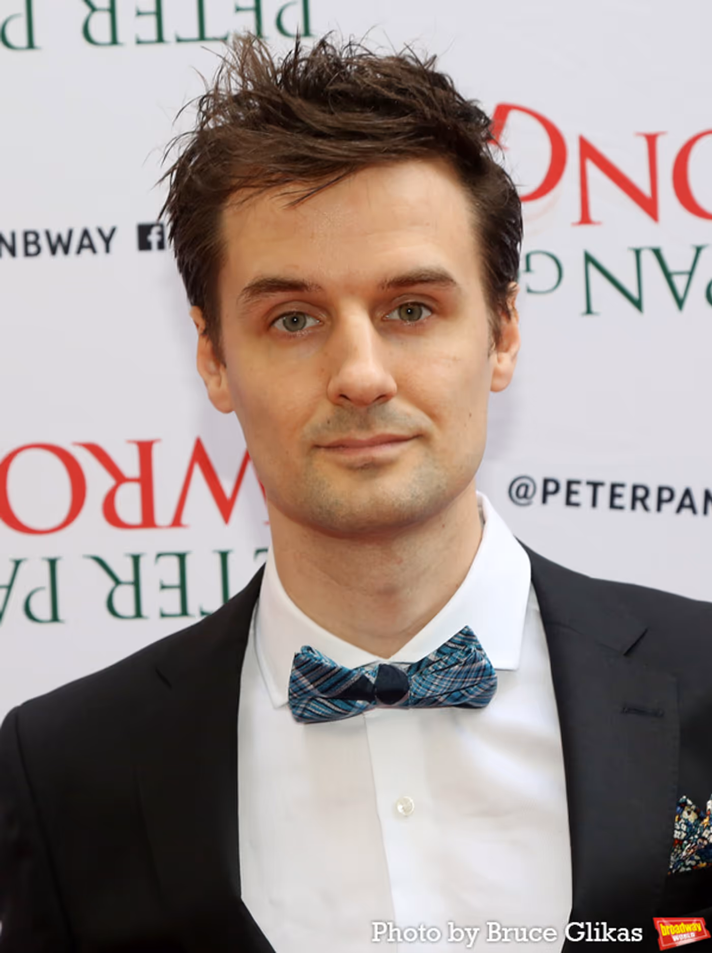 Photos: See Neil Patrick Harris & More at PETER PAN GOES WRONG Opening Night  Image