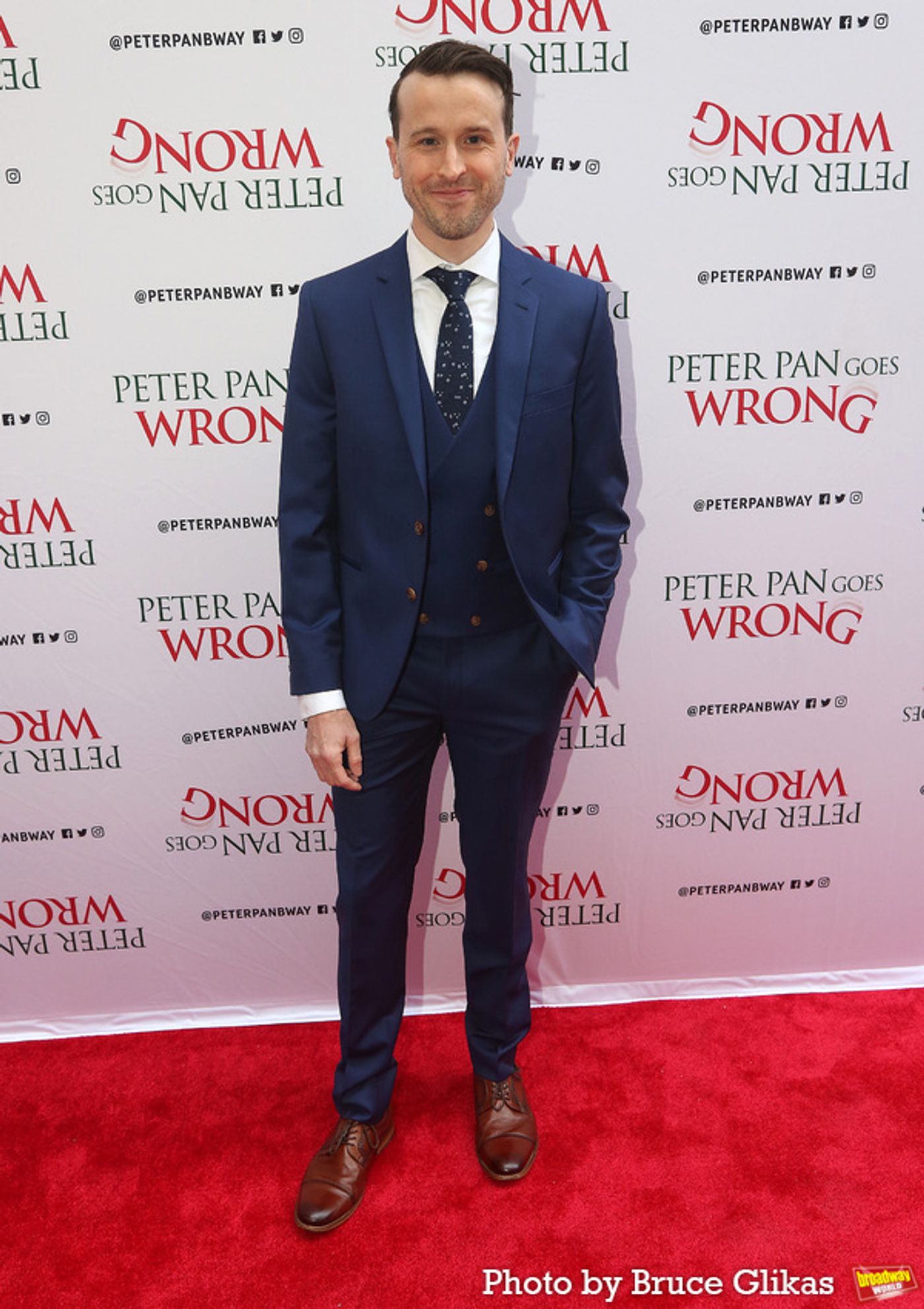 Photos: See Neil Patrick Harris & More at PETER PAN GOES WRONG Opening Night  Image