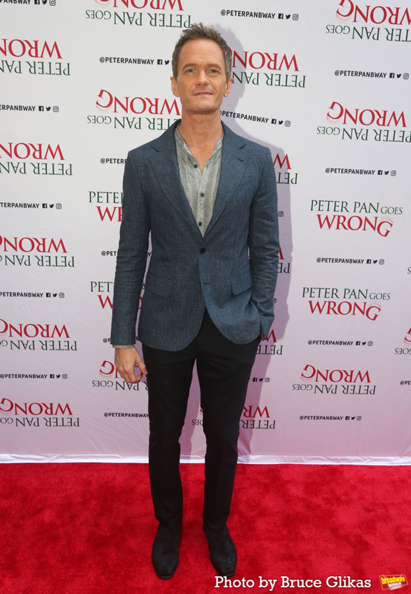 Photos: See Neil Patrick Harris & More at PETER PAN GOES WRONG Opening Night  Image