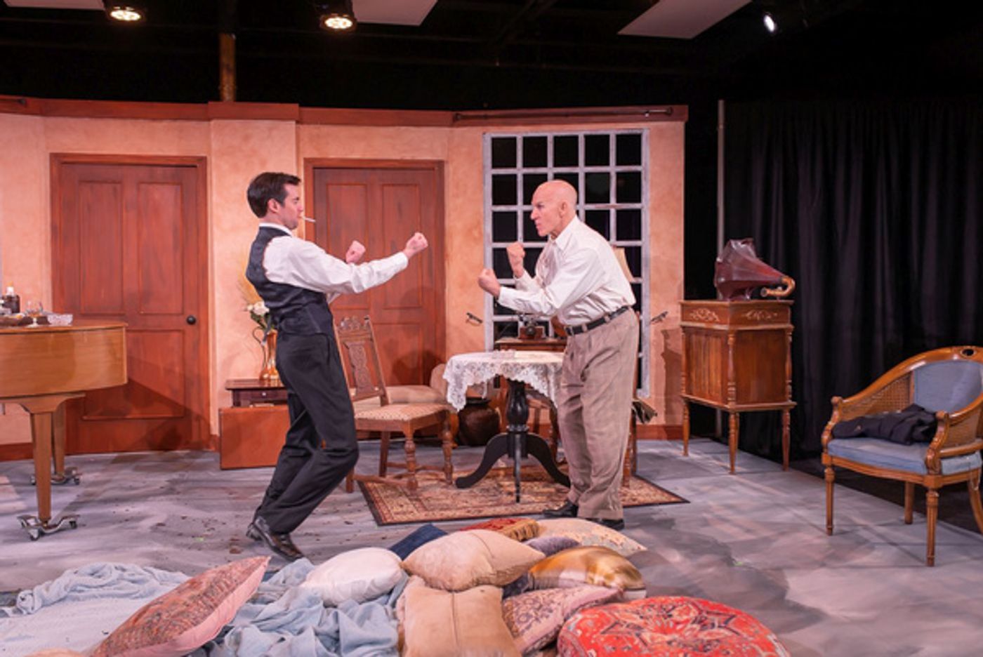 Photos: First Look At PRIVATE LIVES At Inspired Acting Company Photos: First Look At PRIVATE LIVES At Inspired Acting Company Image