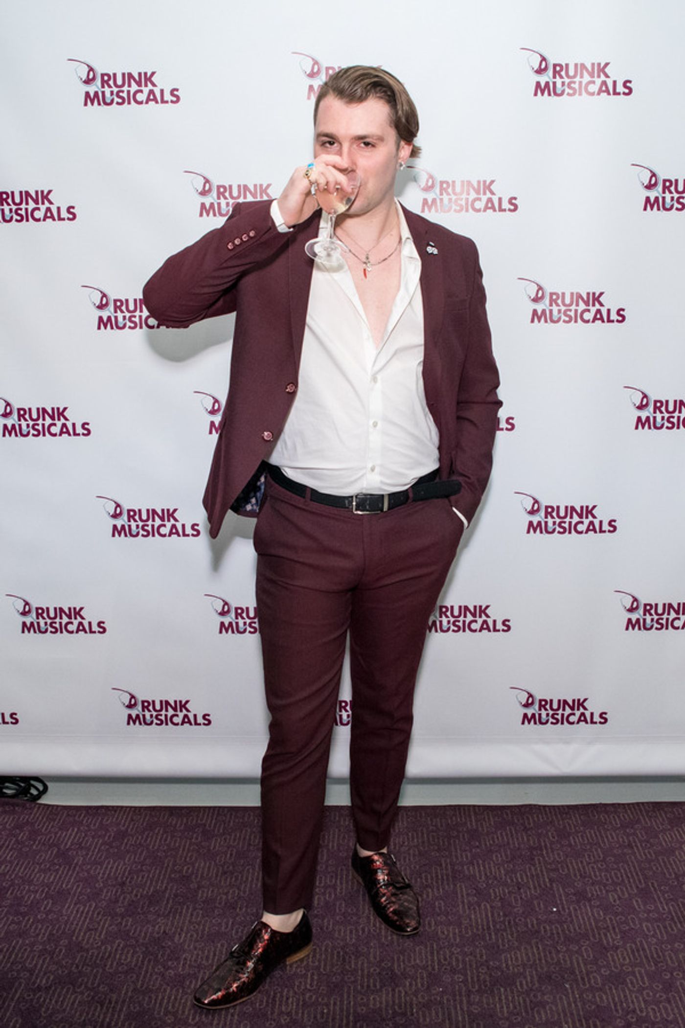 Photo Exclusive: Hit The Red Carpet for DRUNK MUSICALS At Green Fig Piano Bar Photo Exclusive: Hit The Red Carpet for DRUNK MUSICALS At Green Fig Piano Bar Image