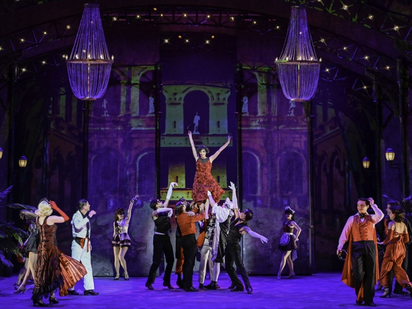 Review: Musical Theatre West's AN AMERICAN IN PARIS Dances Into Long Beach  Image