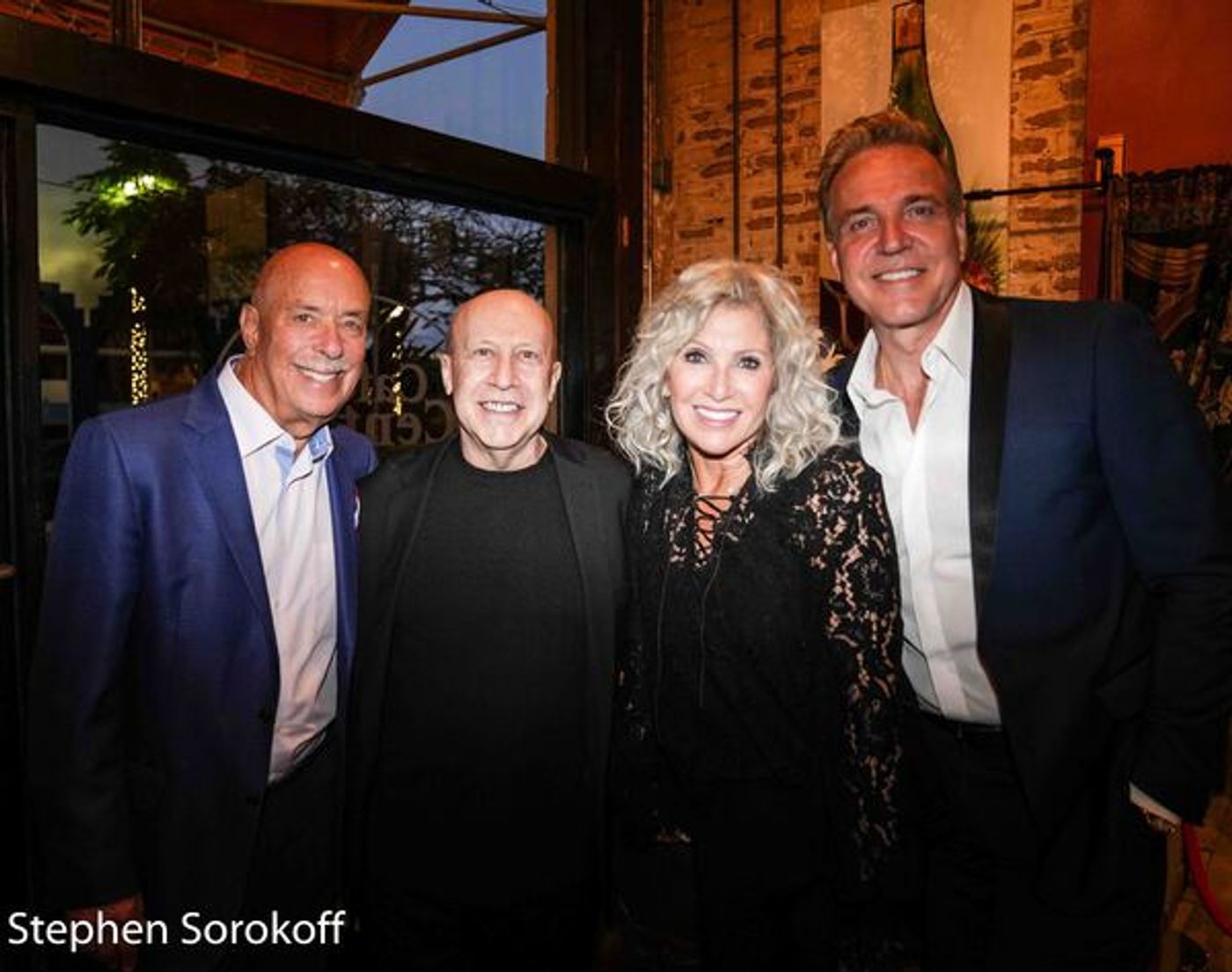 Photos: Todd Murray Croons at Cafe Centro Cabaret  Image