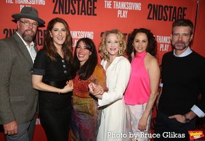 Chris Sullivan, D'Arcy Carden, Director Rachel Chavkin, Katie Finneran, Playwright Larissa FastHorse and Scott Foley @ BroadwayWorld Chris Sullivan, D'Arcy Carden, Director Rachel Chavkin, Katie Finneran, Playwright La Photo