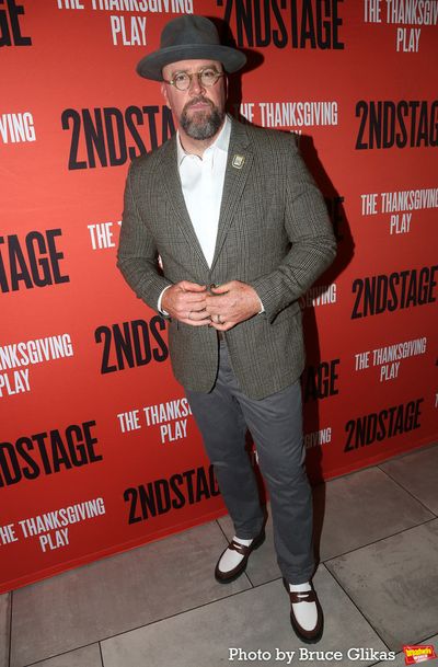 Chris Sullivan Photo
