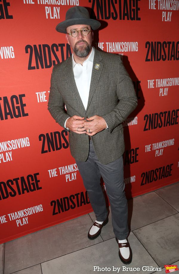 Chris Sullivan Photo