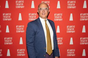 Roger Kass @ BroadwayWorld Roger Kass Photo