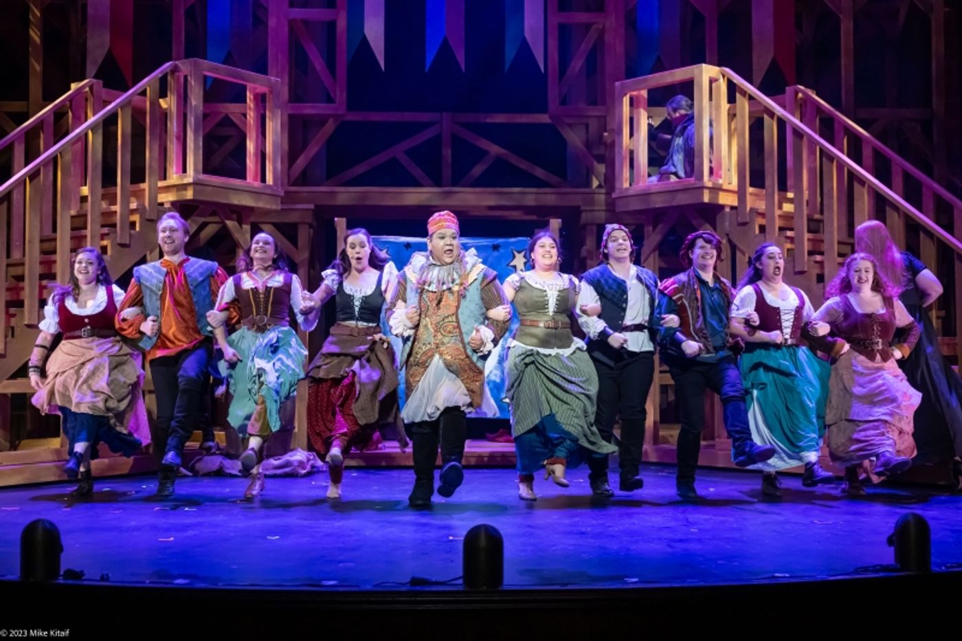 Review: THE HUNCHBACK OF NOTRE DAME at Athens Theatre  Image