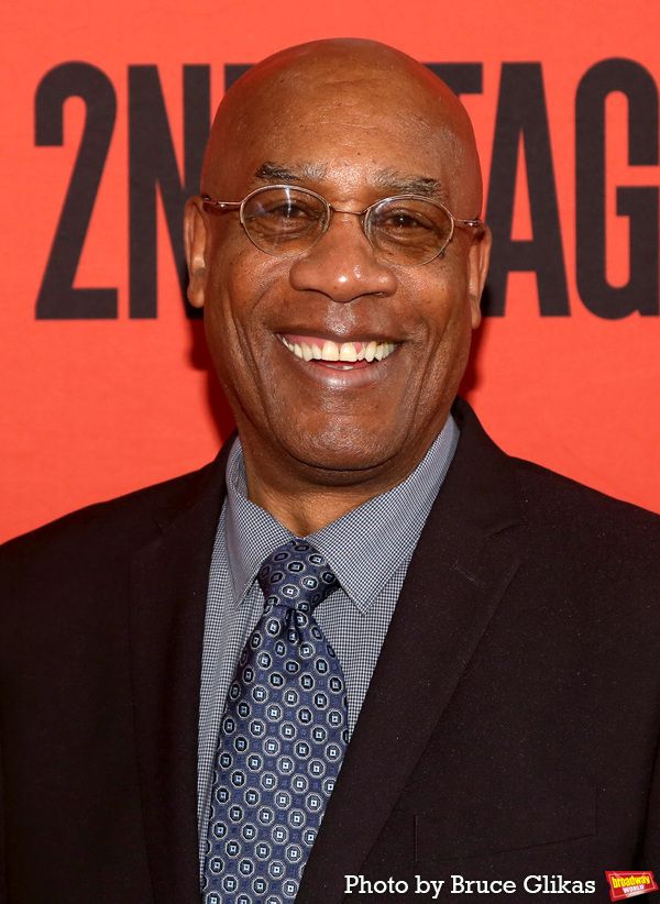 Photos: Stars Arrive at THE THANKSGIVING PLAY Opening Night! — photo 6 of 90