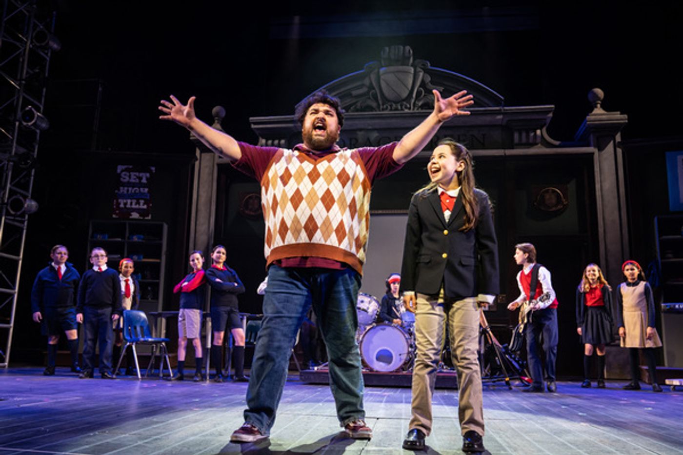 Photos: First Look at SCHOOL OF ROCK at Paramount Theatre  Image