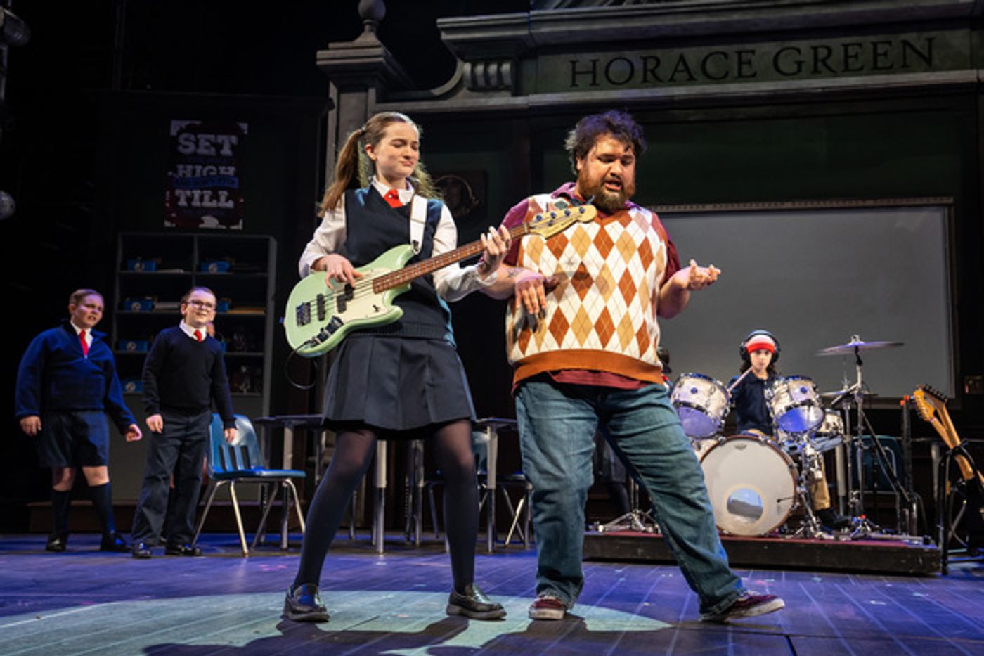 Photos: First Look at SCHOOL OF ROCK at Paramount Theatre  Image