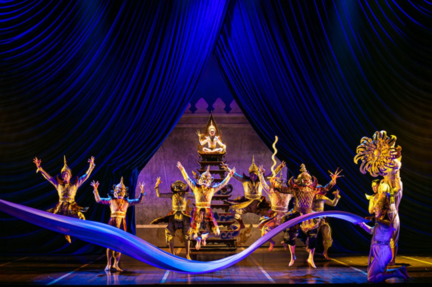 Photos: First Look at La Mirada Theatre's THE KING AND I  Image