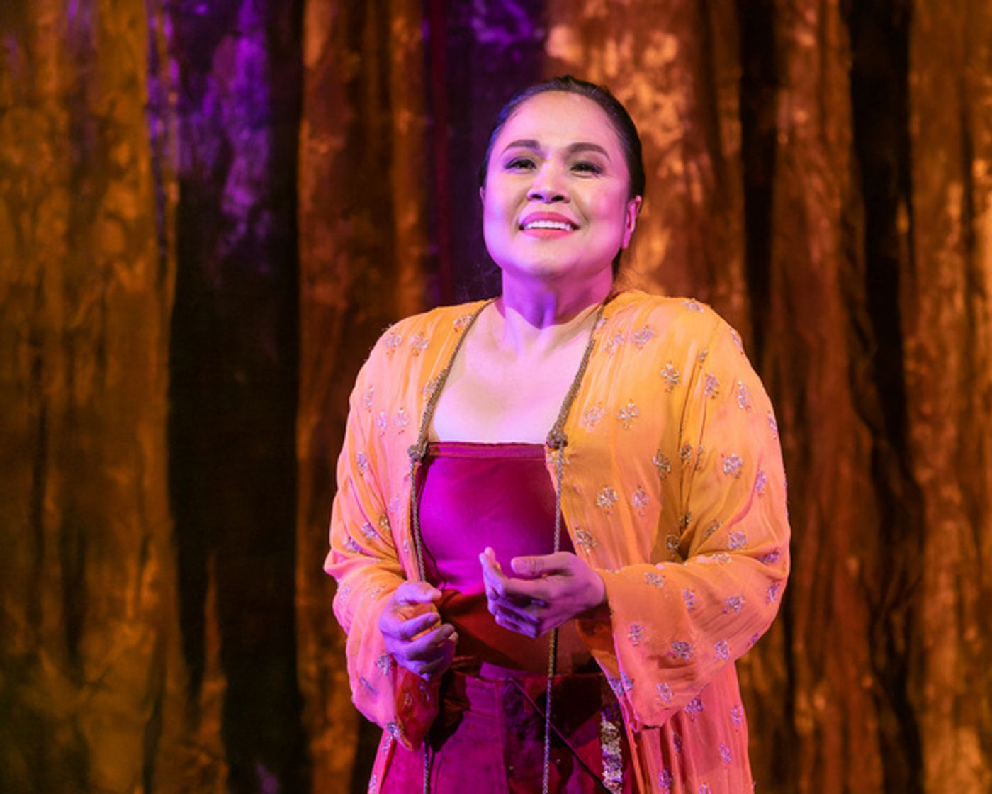 Photos: First Look at La Mirada Theatre's THE KING AND I  Image