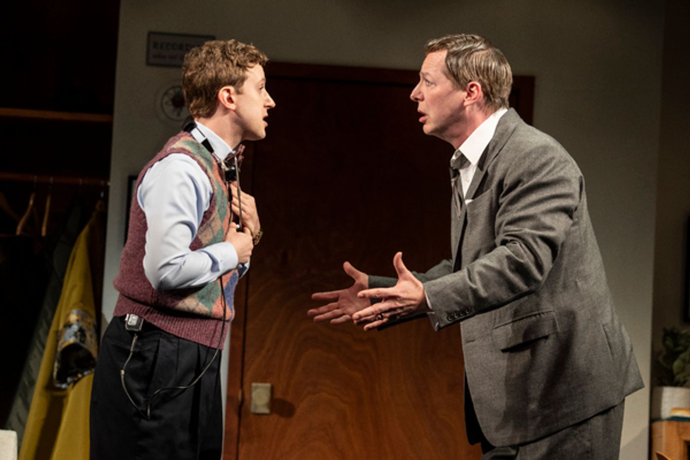 Photos/Video: First Look at Sean Hayes and More in GOOD NIGHT, OSCAR Ahead of Tonight's Opening Night  Image