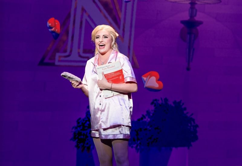 Review: LEGALLY BLONDE THE MUSICAL at Robinson Center  Image