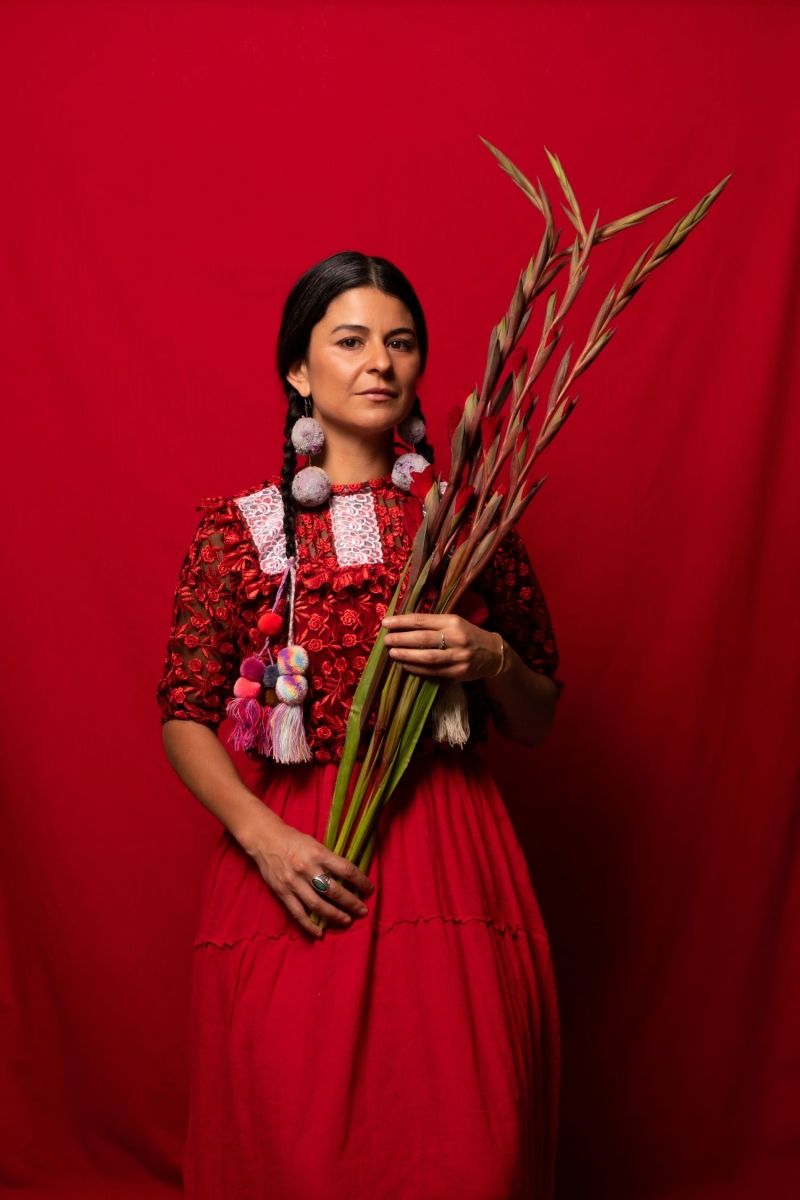 Album Review: Mariee Siou Brings Her Psych-Folk Vibes To A New EP, Calling All Earthlings To Tend To Our Mother on CIRCLE OF SIGNS  Image