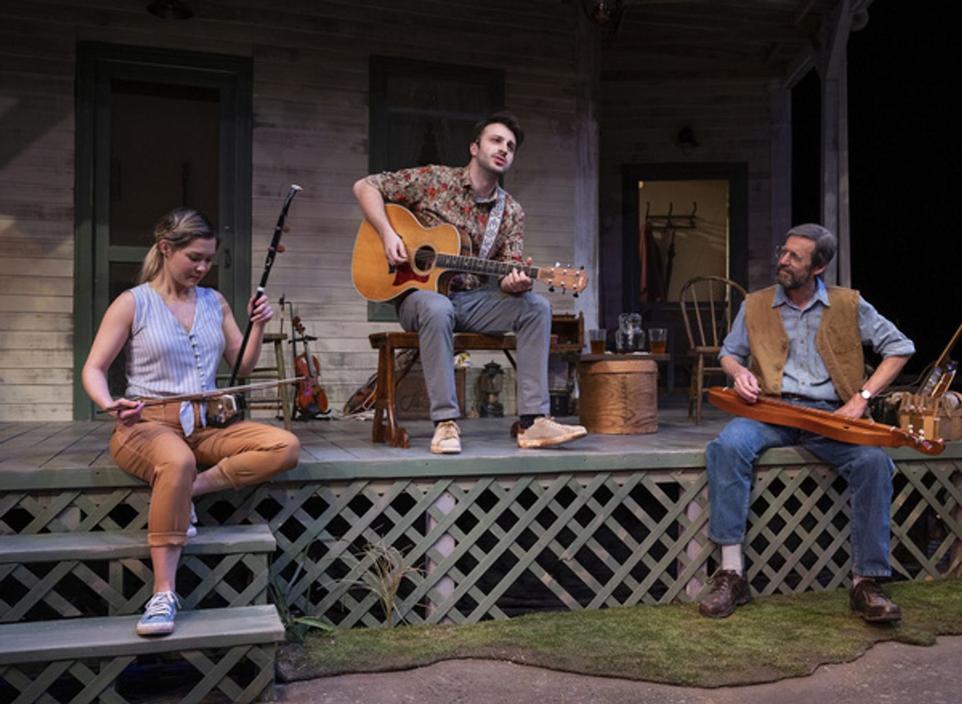 Photos: Northlight Theatre Continues 2022-2023 Season With TH PORCH ON WINDY HILL: A New Play With Old Music  Image