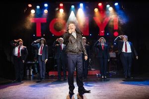 Martin Johnston and cast @ BroadwayWorld Martin Johnston and cast Photo