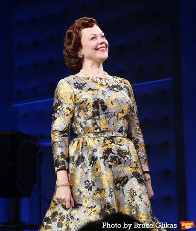Emily Bergl  Photo