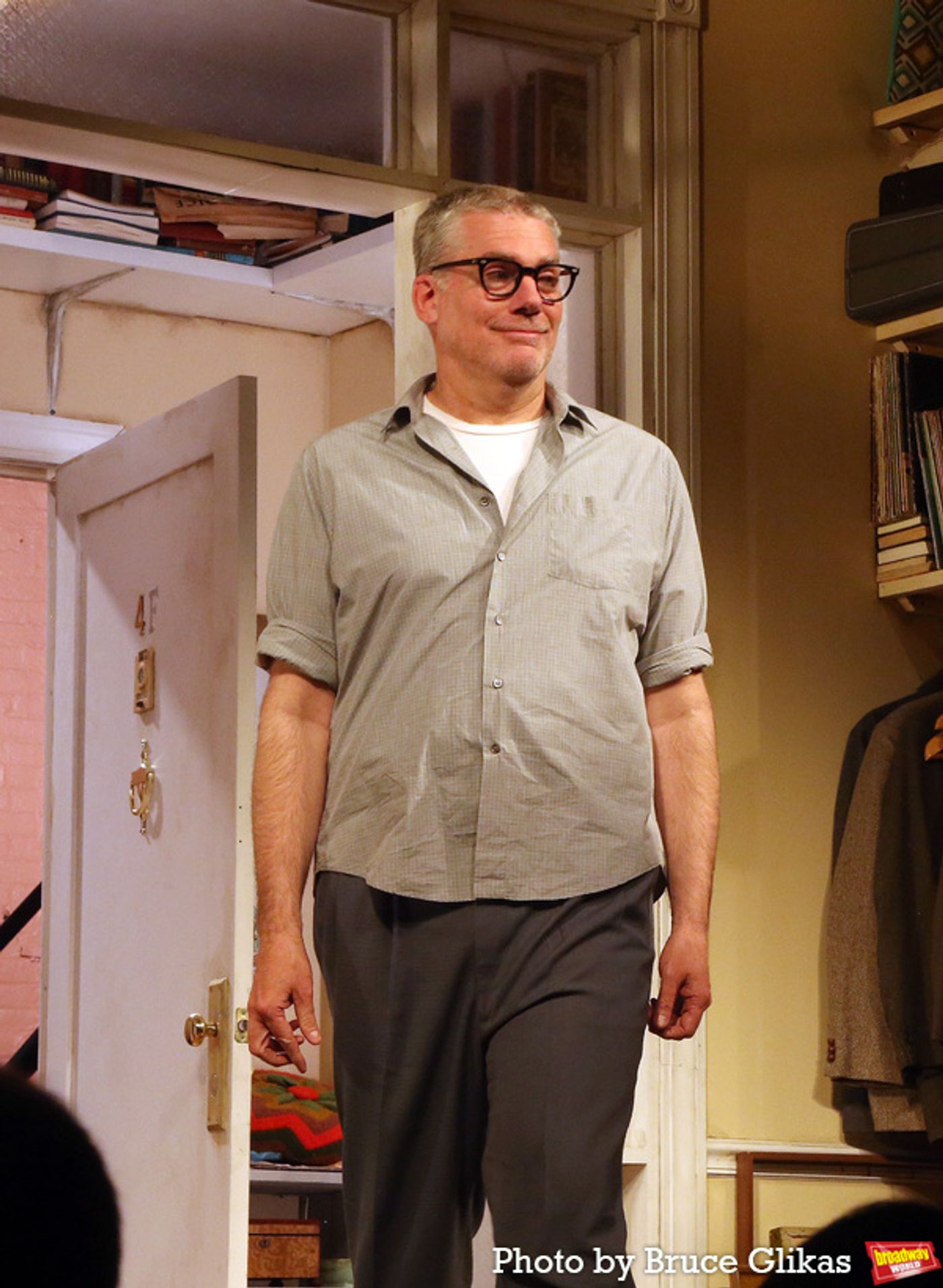 Photos: Oscar Isaac and Rachel Brosnahan Take First Broadway Bows in THE SIGN IN SIDNEY BRUSTEIN'S WINDOW  Image
