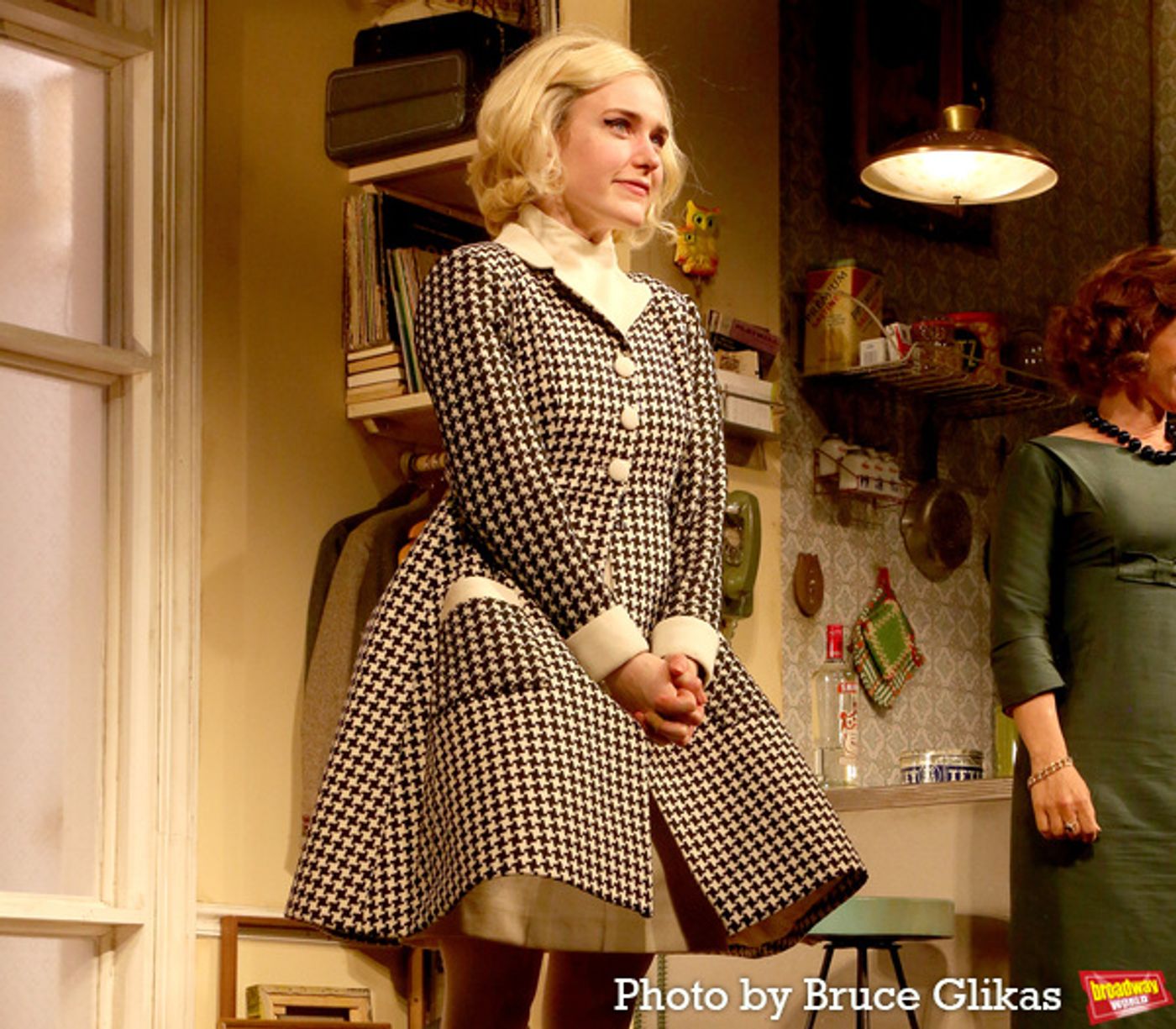 Photos: Oscar Isaac and Rachel Brosnahan Take First Broadway Bows in THE SIGN IN SIDNEY BRUSTEIN'S WINDOW  Image