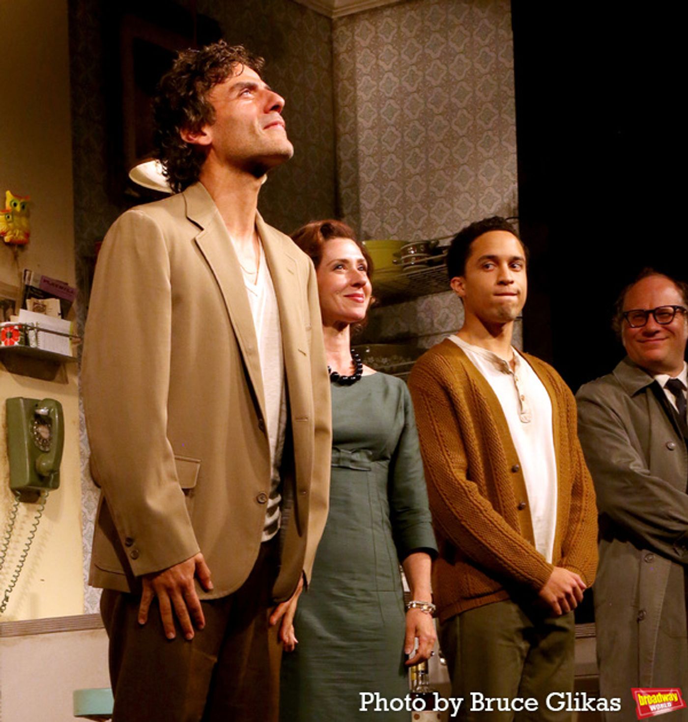 Photos: Oscar Isaac and Rachel Brosnahan Take First Broadway Bows in THE SIGN IN SIDNEY BRUSTEIN'S WINDOW  Image