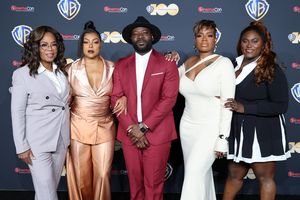 Oprah Winfrey, Taraji P. Henson, Blitz Bazawule, Fantasia Barrino, Danielle Brooks @ BroadwayWorld Oprah Winfrey, Taraji P. Henson, Blitz Bazawule, Fantasia Barrino, Danielle Brooks Photo
