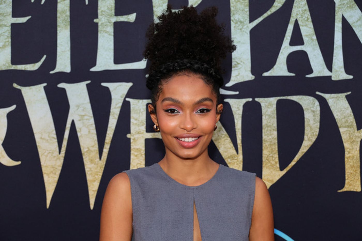 Photos: Jude Law, Yara Shahidi & More Attend PETER PAN & WENDY Screening at New York's South Street Seaport Museum  Image