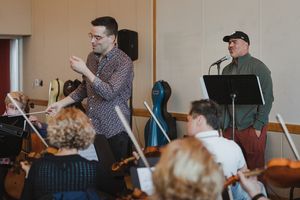 Maestro Luke Frazier, Christopher Jackson, and the National Philharmonic Photo