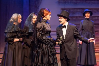 Colleen Perry, Haley Jane Schafer, Amanda Handegan, Callan Roberts, and McKinley Cart Photo