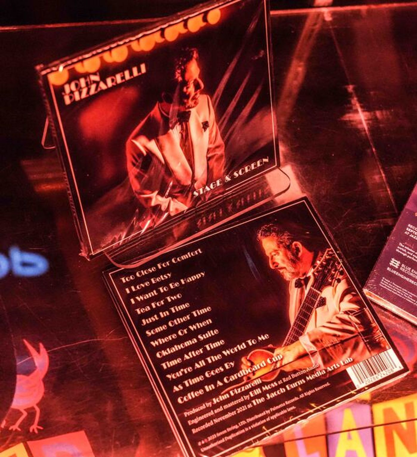 Photos: John Pizzarelli Debuts New Album 'Stage & Screen' at Birdland  Image