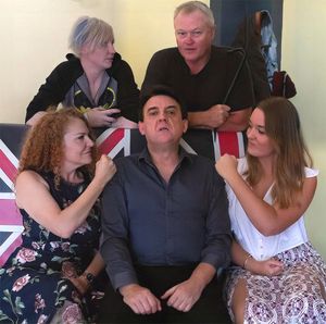 Sarah Christiner, Phil Barnett, Sherrilee Walsh, Chris Thomas, and Melissa Humphries @ BroadwayWorld Sarah Christiner, Phil Barnett, Sherrilee Walsh, Chris Thomas, and Melissa Humphries Photo