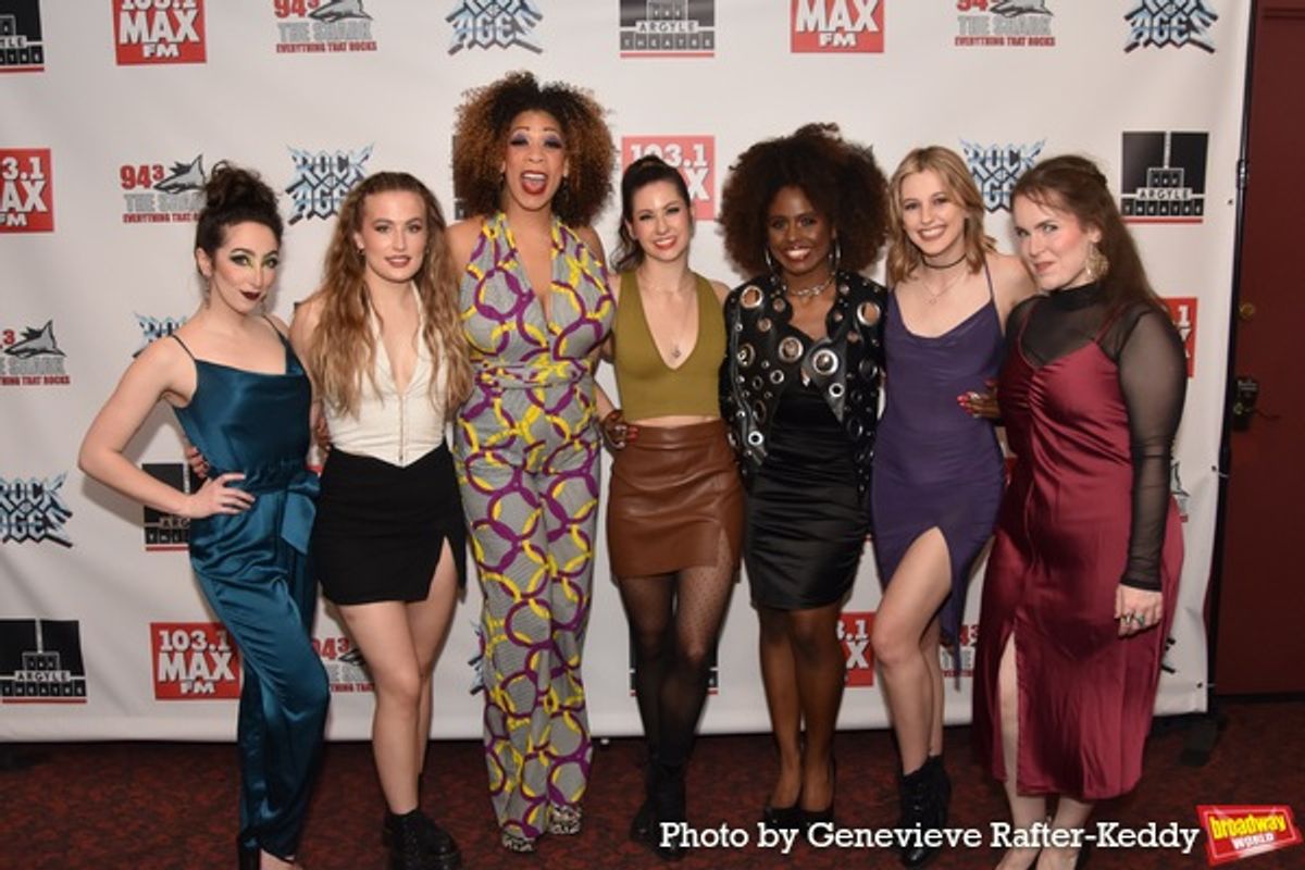 Julia Rippon, Abigail Sparrow, Jalynn Steele, Emily Ann Stys, Jasmine Gobourne,  Hallie Quinn and Madison Baker at 