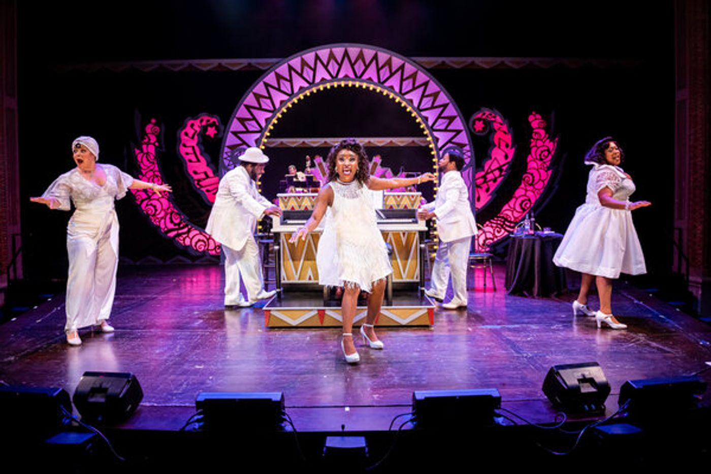 Photos: First Look at Great Lakes Theater's AIN'T MISBEHAVIN'  Image