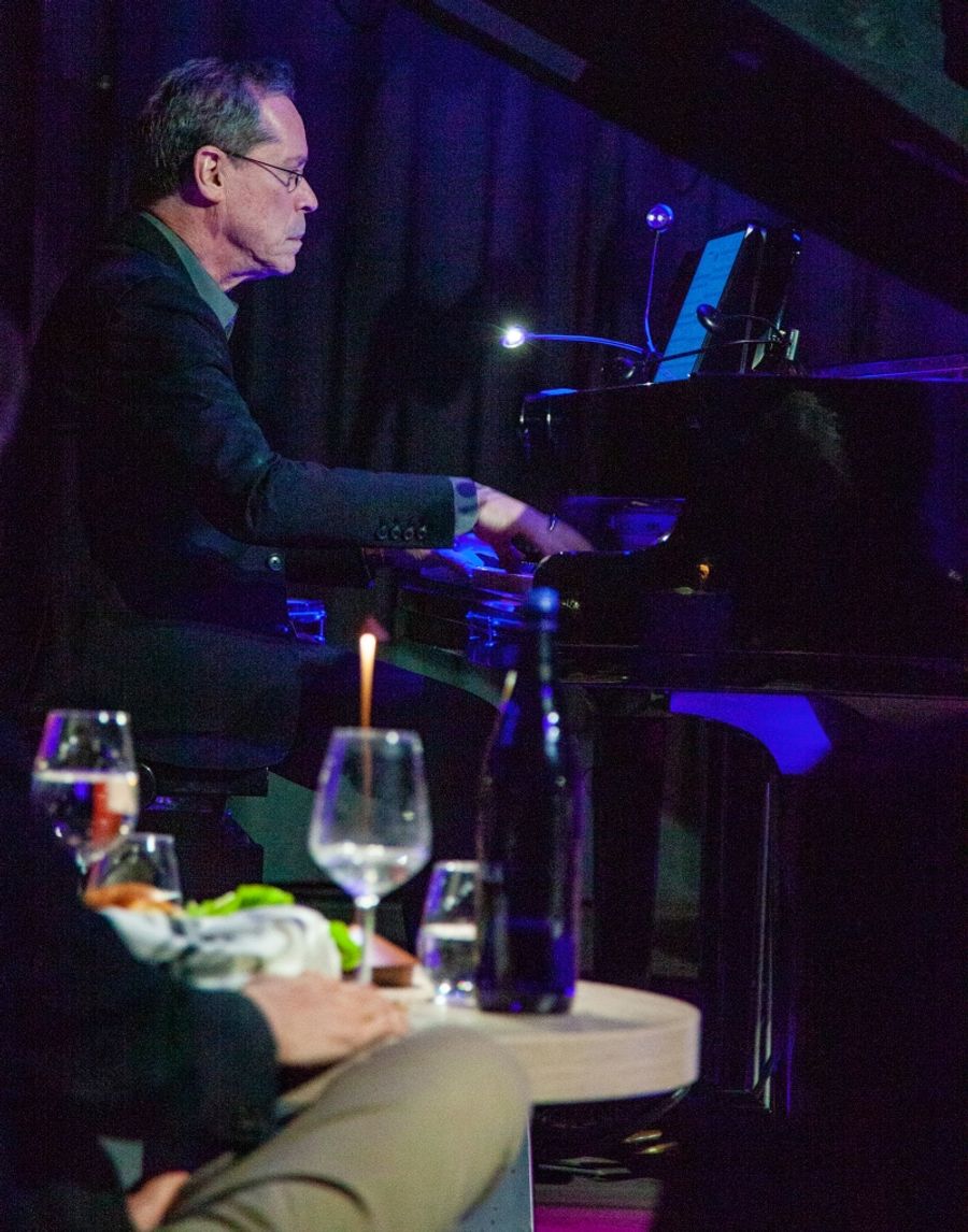 Photos: Carole J. Bufford Is Easily SETTING NEW STANDARDS at Chelsea Table + Stage Image