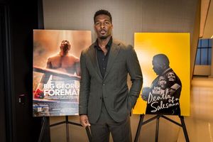 Khris Davis @ BroadwayWorld Khris Davis Photo