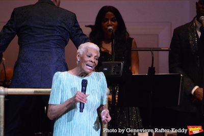 Dionne Warwick Photo