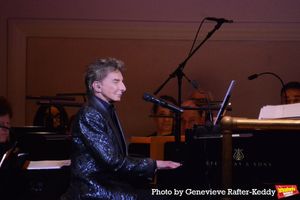 Barry Manilow Photo