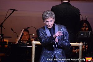 Barry Manilow Photo