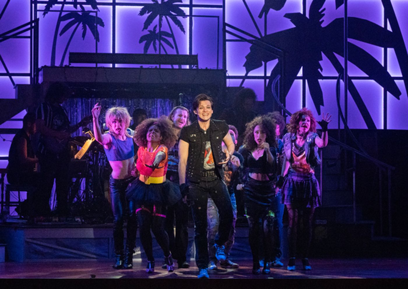 Photos: First Look at ROCK OF AGES at the Argyle Theatre  Image