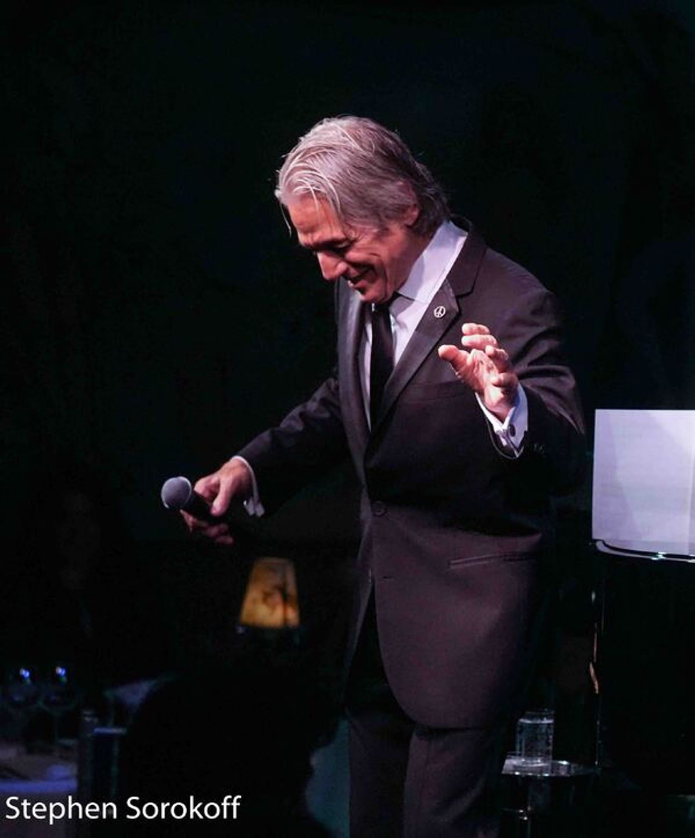 Photos: Tony Danza Brings STANDARDS AND STORIES to Café Carlyle  Image