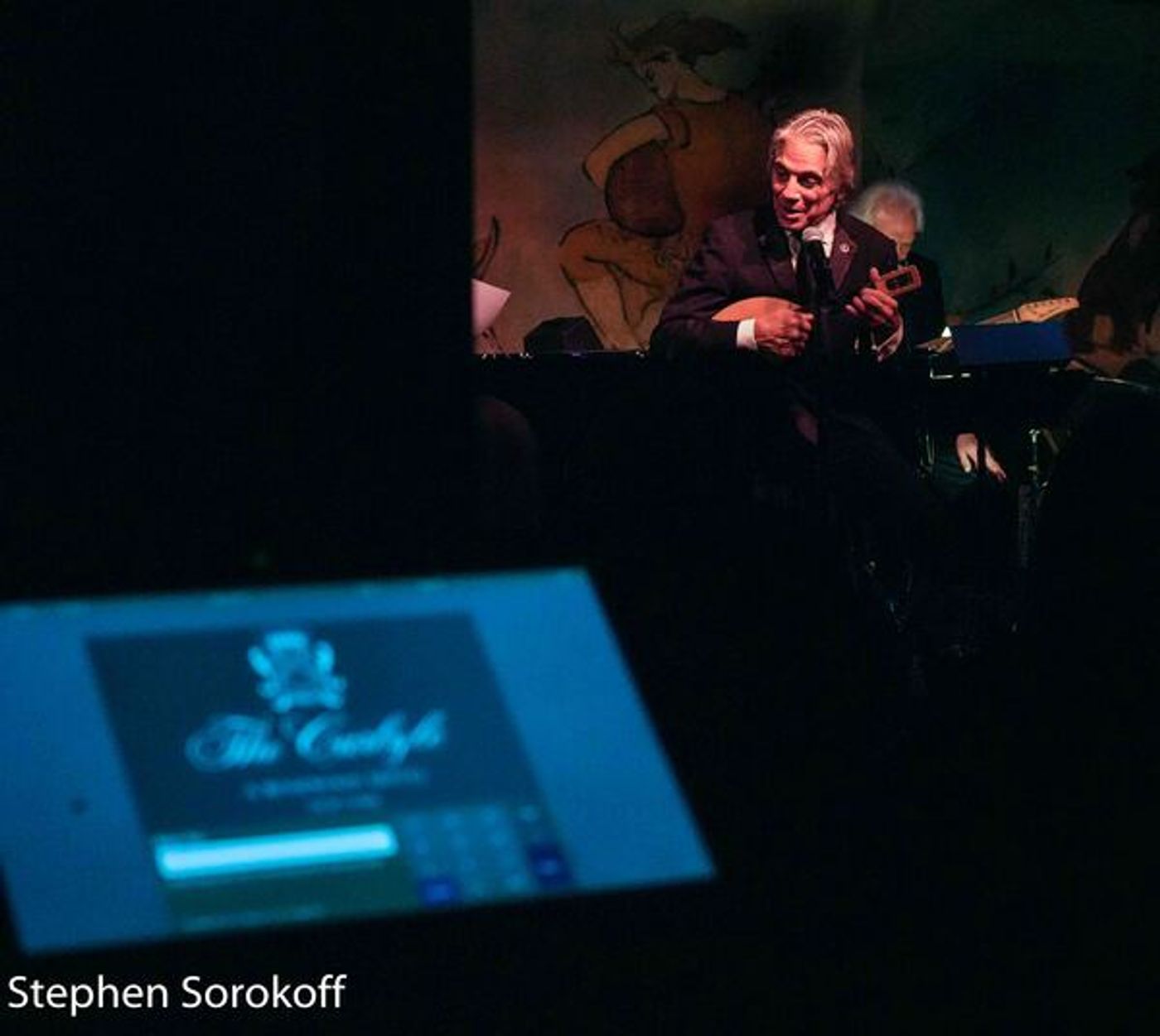 Photos: Tony Danza Brings STANDARDS AND STORIES to Café Carlyle  Image