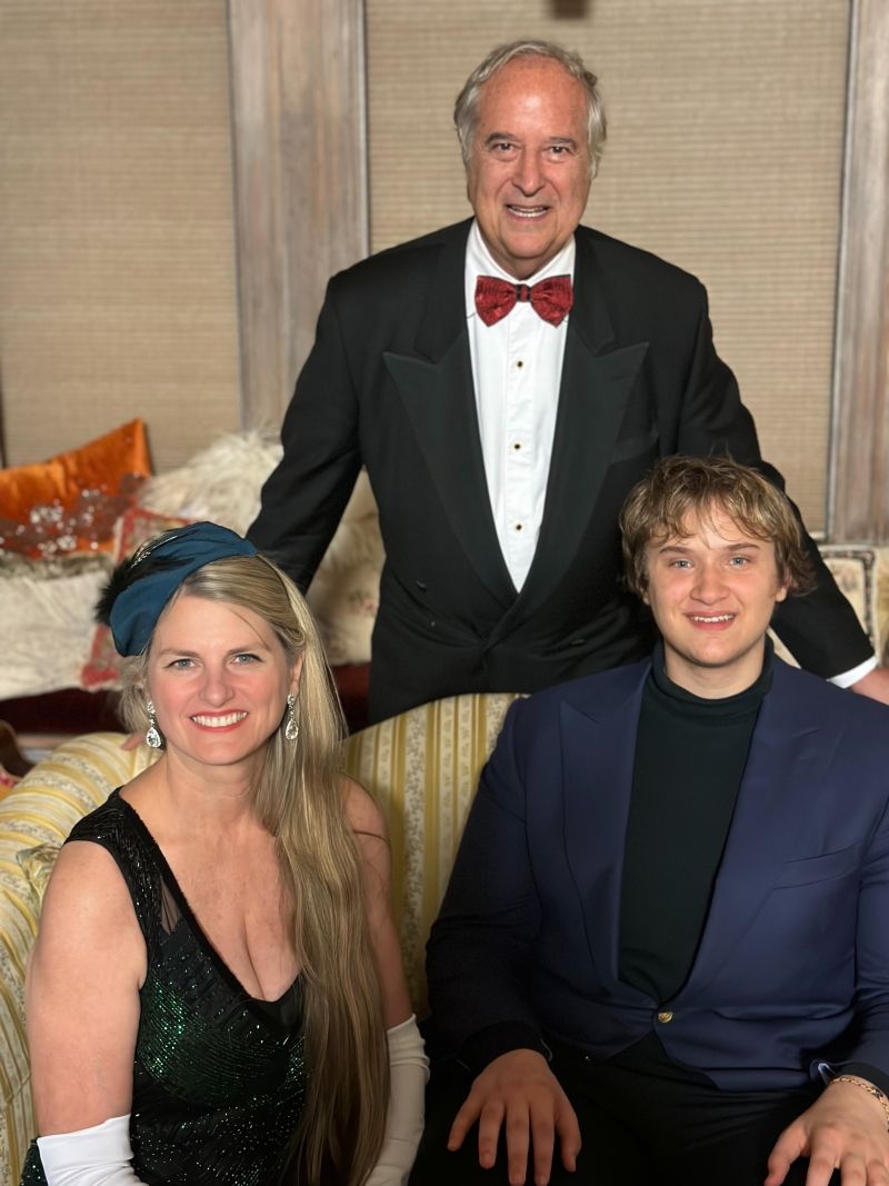 Feature: MURDER MYSTERY Weekends Returns To The Wilburton Inn Image