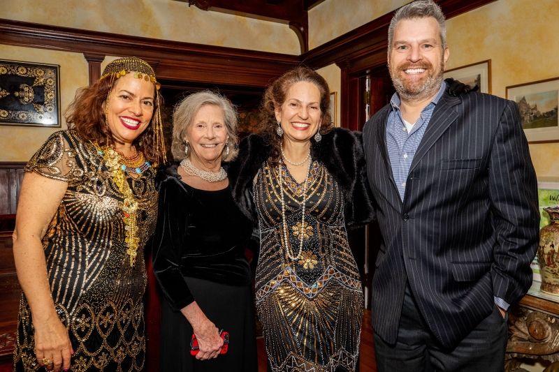 Feature: MURDER MYSTERY Weekends Returns To The Wilburton Inn Image