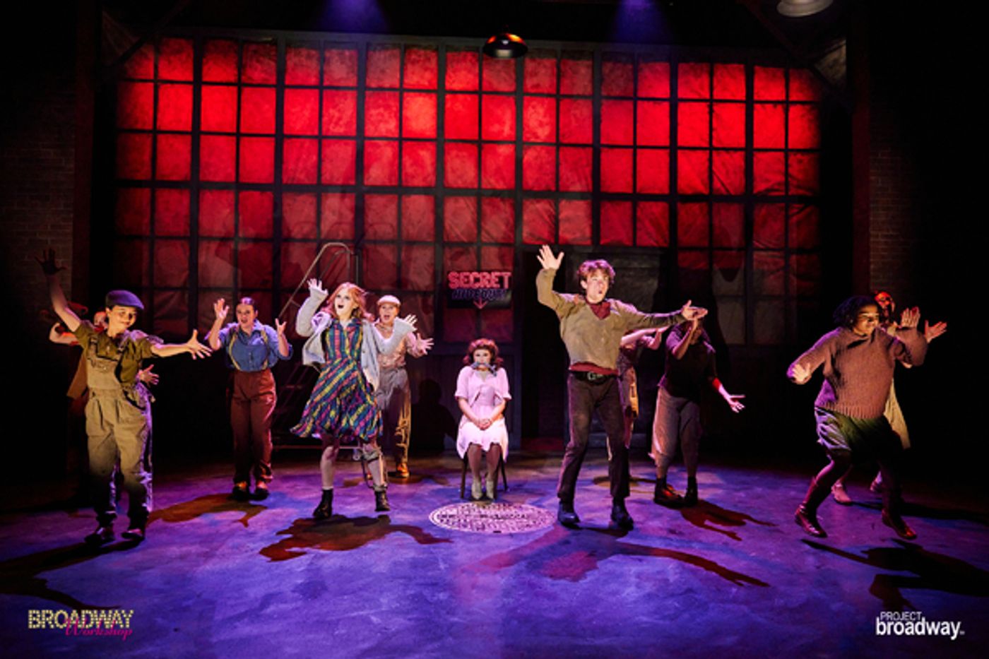 Photos: First Look At URINETOWN At Theater 555  Image