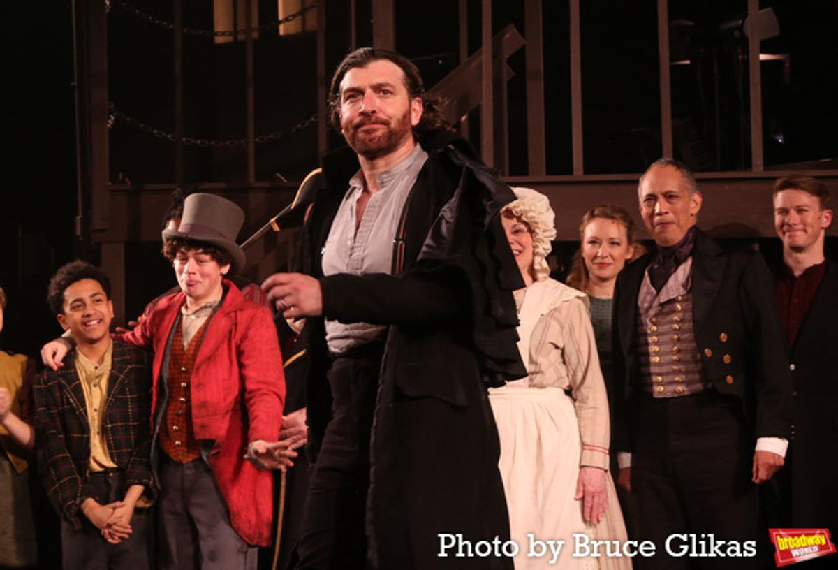 Tam Mutu and The Cast of 'Oliver!' at 