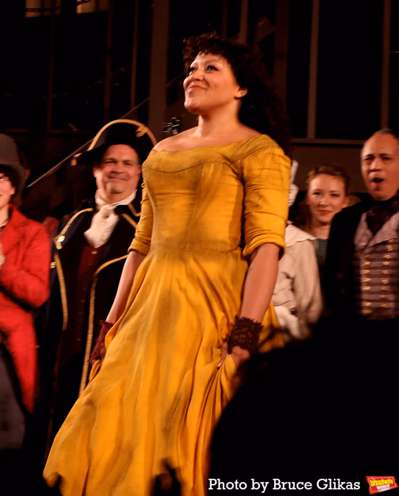 Photos: The Cast of New York City Center's OLIVER! Takes Their First Bows  Image
