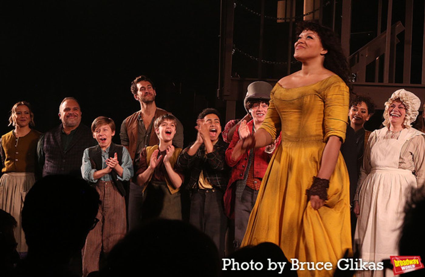 Photos: The Cast of New York City Center's OLIVER! Takes Their First Bows  Image