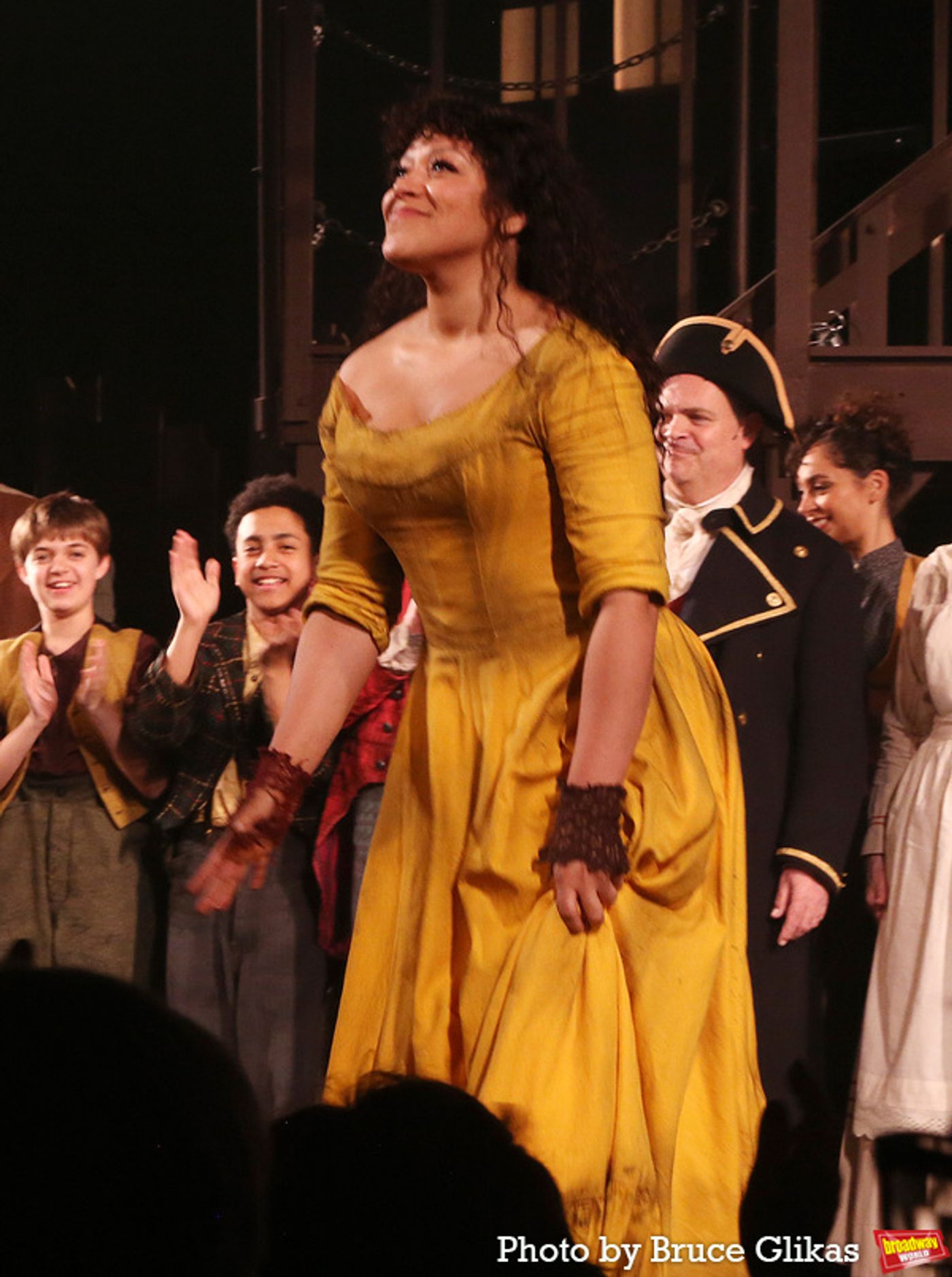 Photos: The Cast of New York City Center's OLIVER! Takes Their First Bows  Image