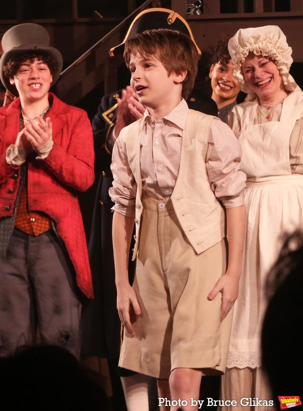 Photos: The Cast of New York City Center's OLIVER! Takes Their First Bows — photo 14 of 25
